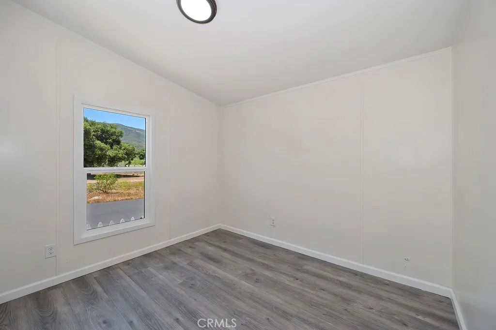 https://cdn.realtyfeed.com/cdn/127/306446716/f668e55ceb468fc9ca62e62a4d282b48.webp