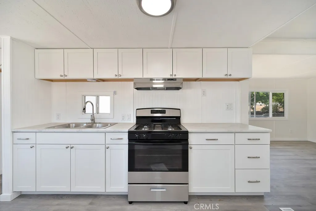https://cdn.realtyfeed.com/cdn/127/306446717/839c8a1d6177865f7ab512952745b1d0.webp