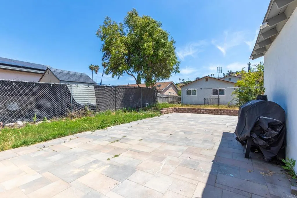 https://cdn.realtyfeed.com/cdn/127/306446732/223c51f821e92b078b6d987c1f0480bc.webp