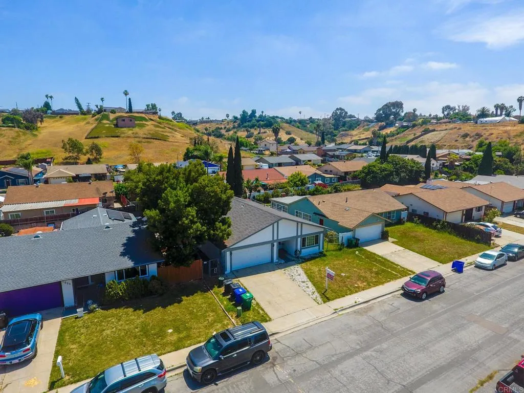 https://cdn.realtyfeed.com/cdn/127/306446732/48708f218854b0192695ada9c0afe03e.webp
