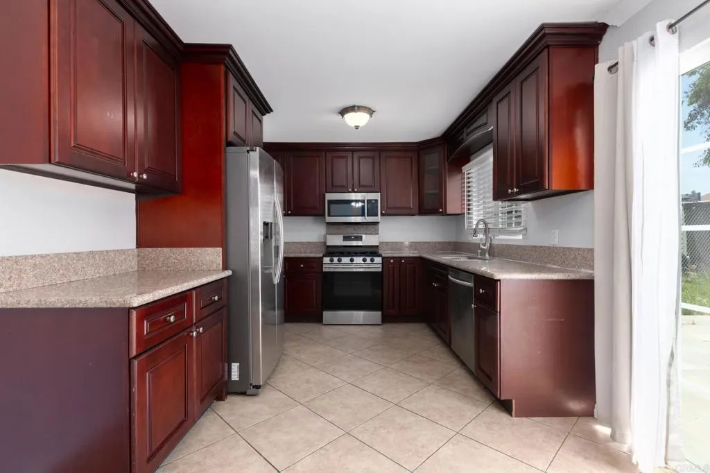 https://cdn.realtyfeed.com/cdn/127/306446732/7857afecc55222ee3527ca74f994a861.webp