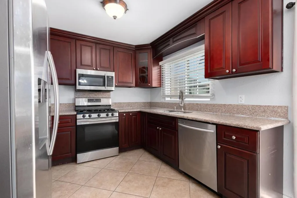 https://cdn.realtyfeed.com/cdn/127/306446732/a9441aa07fabaa21cc84a72d9a851025.webp
