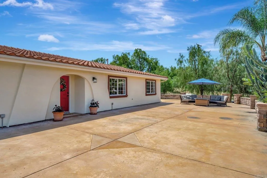 https://cdn.realtyfeed.com/cdn/127/306446848/ddcd94b7935cc5dc2d1818993559747d.webp