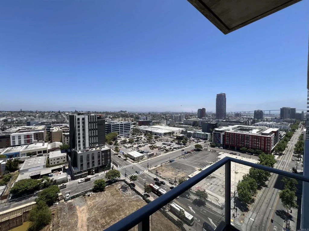 https://cdn.realtyfeed.com/cdn/127/306446906/47168687fa18a9214698b111c0a5743f.webp