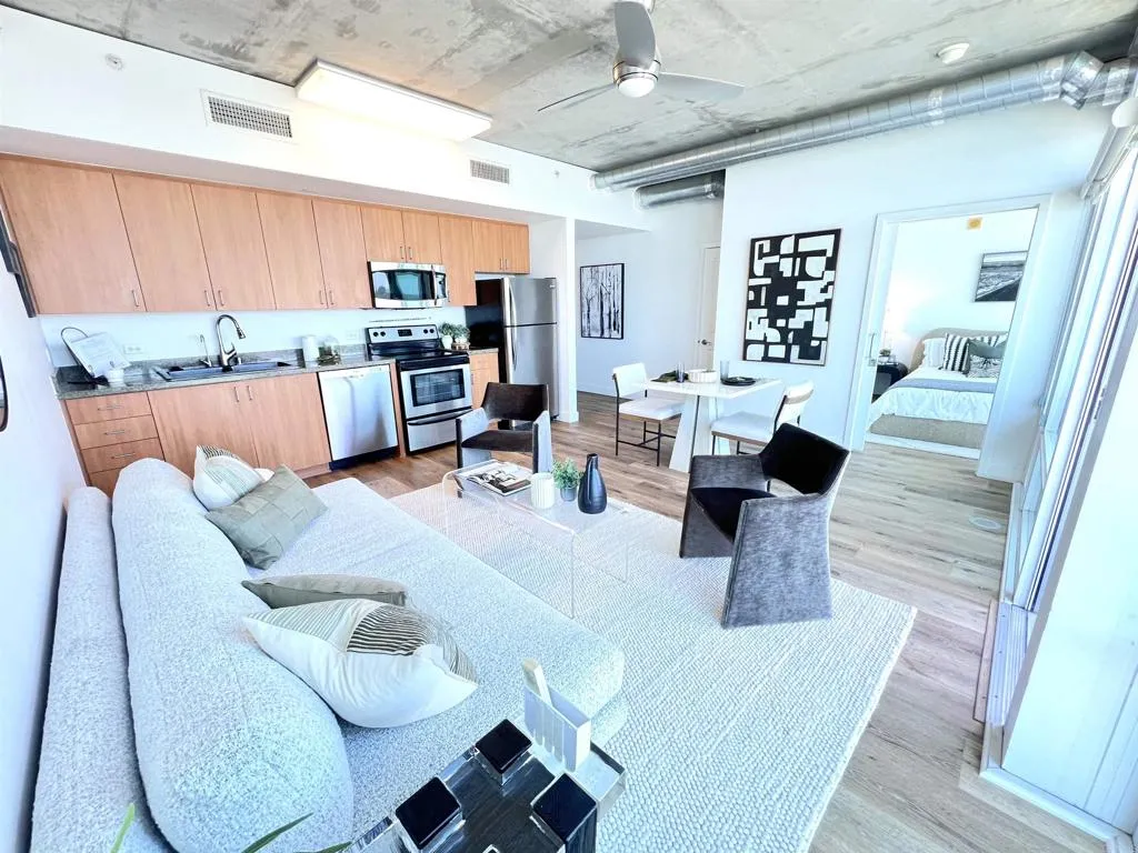 Photo #5: NDP2504997 Listing 