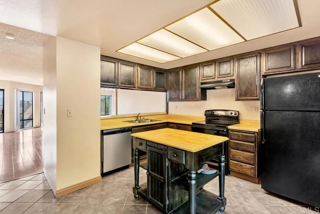 Photo #6: PTP2503740 Listing 
