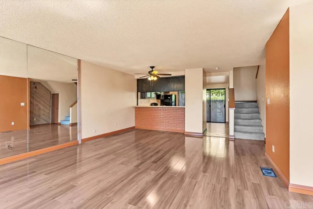 Photo #4: PTP2503740 Listing 
