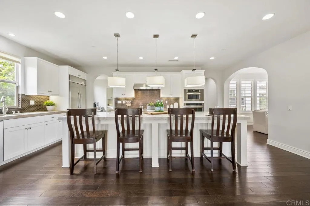 https://cdn.realtyfeed.com/cdn/127/306447320/501f955d569d20f910f49e4c26cb0846.webp