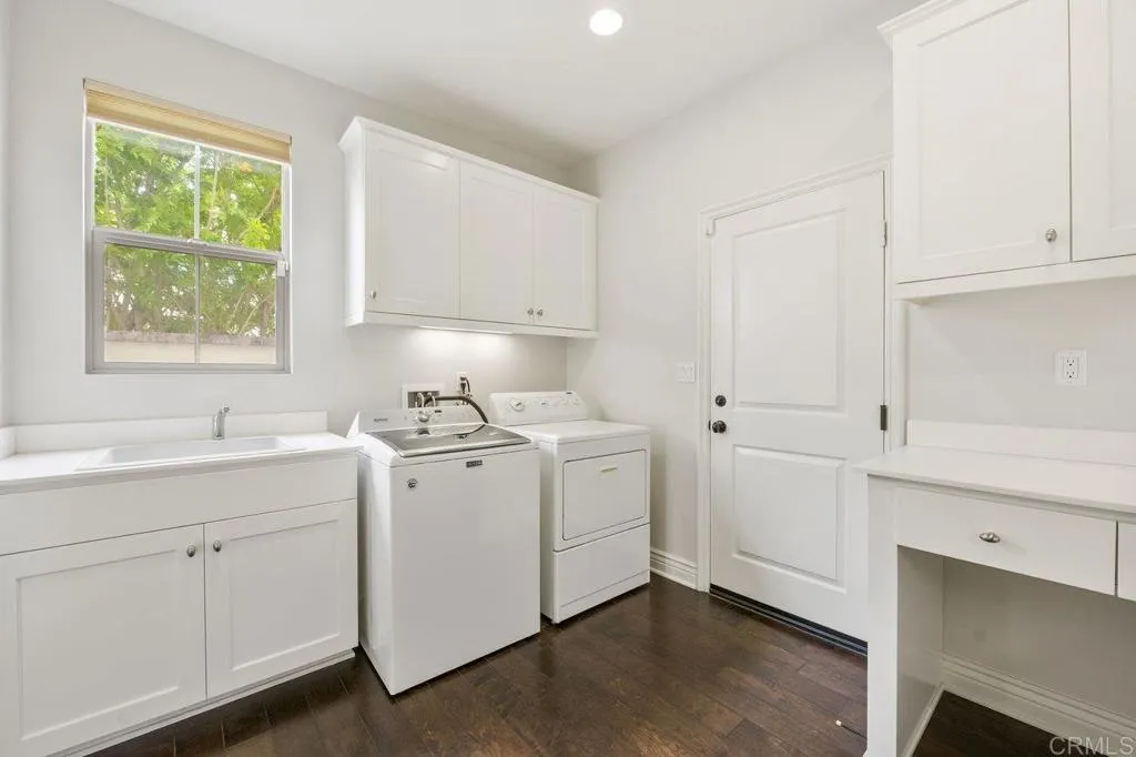 https://cdn.realtyfeed.com/cdn/127/306447320/895361763f1f226d66494087d14f191e.webp