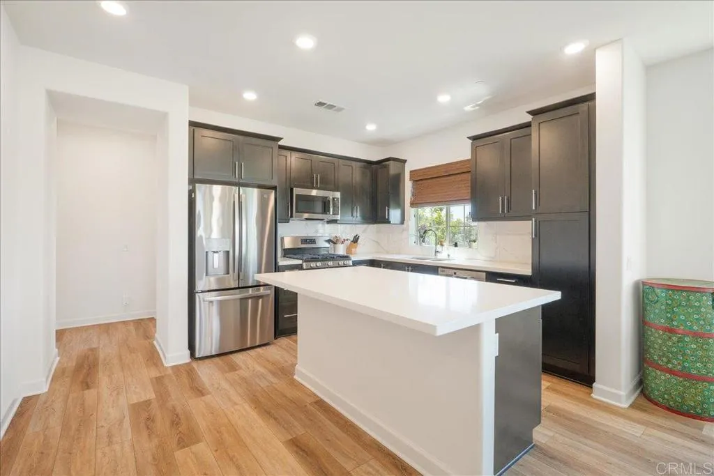 Photo #3: NDP2505015 Listing 