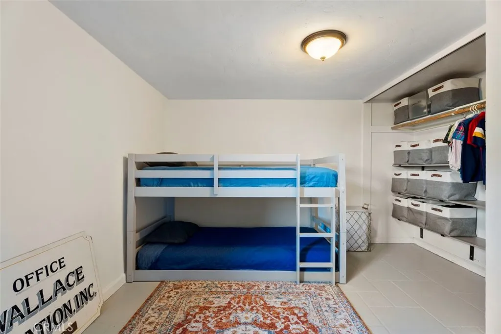https://cdn.realtyfeed.com/cdn/127/306447438/81b5b89cf5d286f8111b9739edf0d807.webp