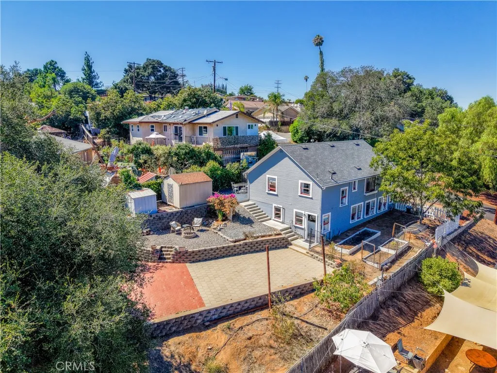 https://cdn.realtyfeed.com/cdn/127/306447438/9da5c2f45f6b738d48a7b85b9b1ef333.webp