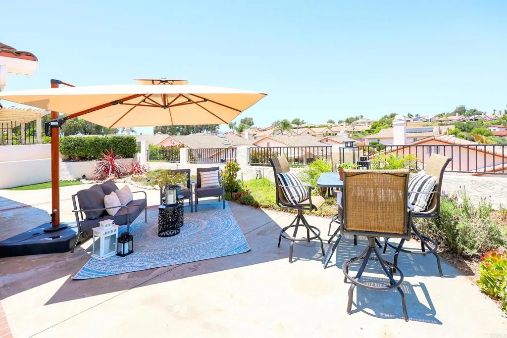 https://cdn.realtyfeed.com/cdn/127/306447511/2e18a4dc539e2dabf6a28c71e15c01cc.webp
