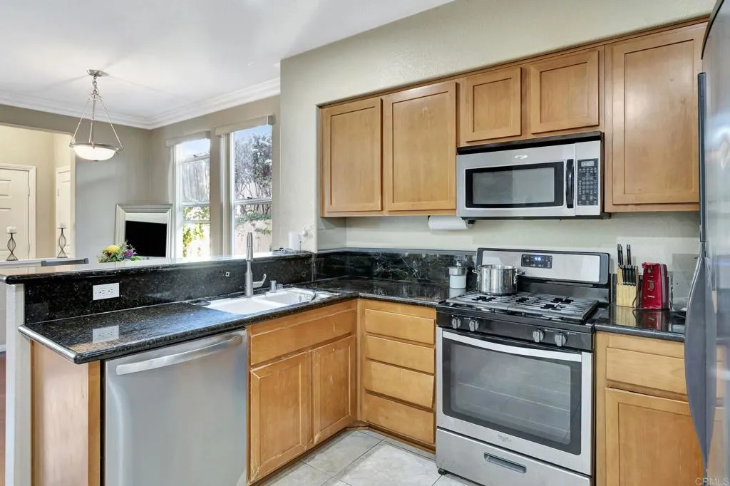 https://cdn.realtyfeed.com/cdn/127/306447575/ec6a6de35c3f1364cd13656cdd744b2f.webp