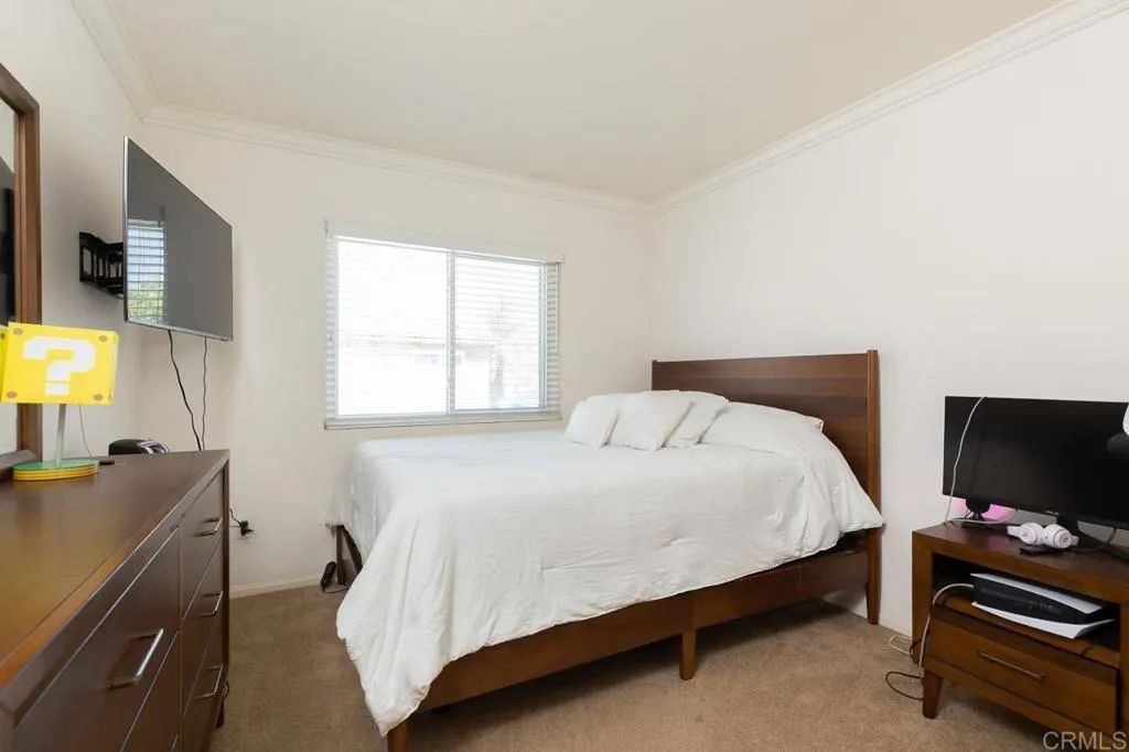 https://cdn.realtyfeed.com/cdn/127/306447691/536da1a9b2b1baa0cdd83a7ee35deb33.webp
