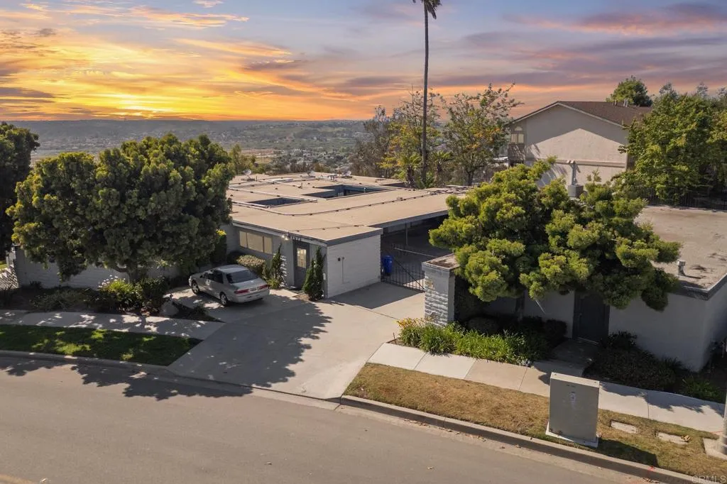 https://cdn.realtyfeed.com/cdn/127/306447762/616999d0f9410dc7acc95530ed49daff.webp