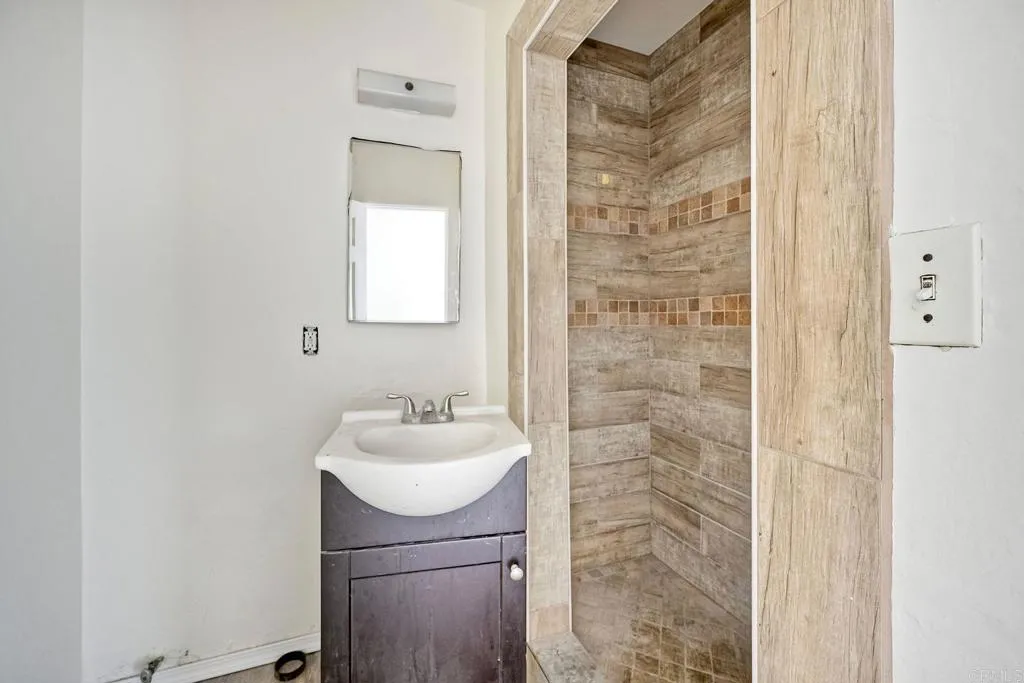 https://cdn.realtyfeed.com/cdn/127/306447796/d86cfa765ed04d62e679c22ad1b1260c.webp