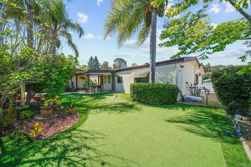 https://cdn.realtyfeed.com/cdn/127/306447919/27f874f8d1fc1fb90caa0709a3ee3dcb.webp
