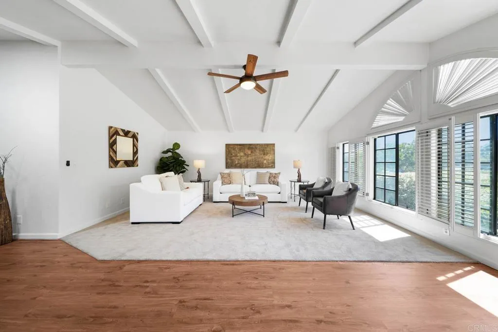 https://cdn.realtyfeed.com/cdn/127/306447919/295bc0cbc3d353738f2d086e612c5110.webp