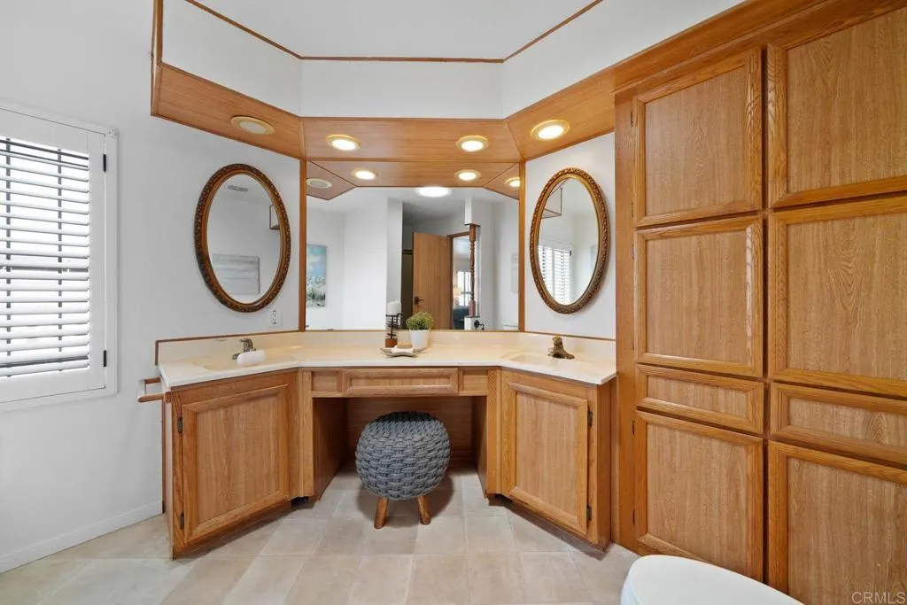 https://cdn.realtyfeed.com/cdn/127/306447919/e36d0db3209d1a65e02a743929721d82.webp