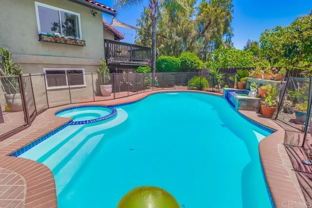https://cdn.realtyfeed.com/cdn/127/306447950/0ba96abcc354ef5e2c77fb2d745c78ef.webp