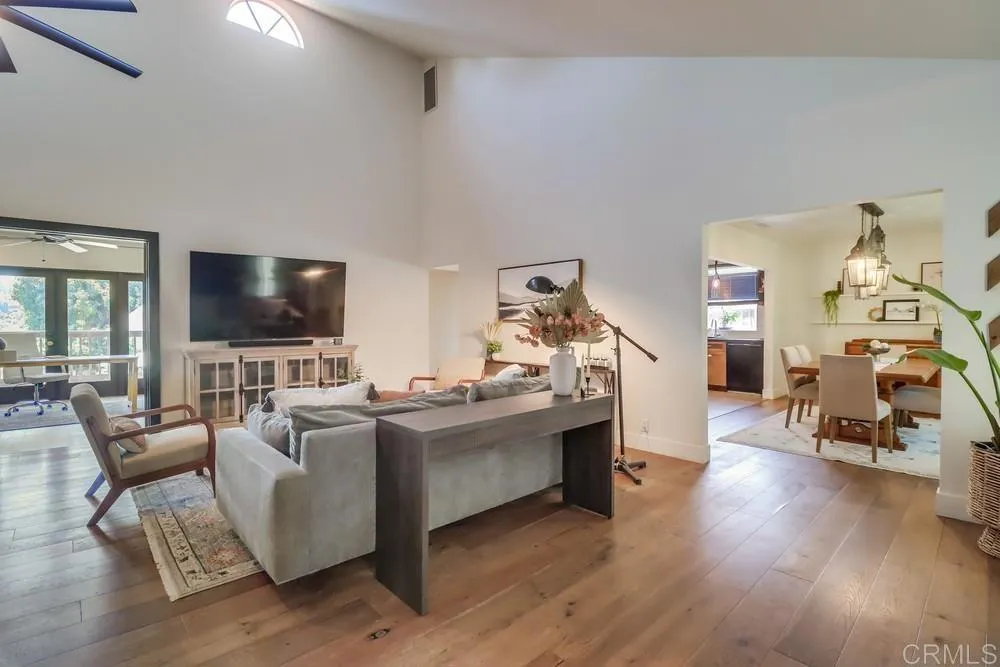 https://cdn.realtyfeed.com/cdn/127/306447950/20dda0bd9cf5c8031c42de9371facb31.webp