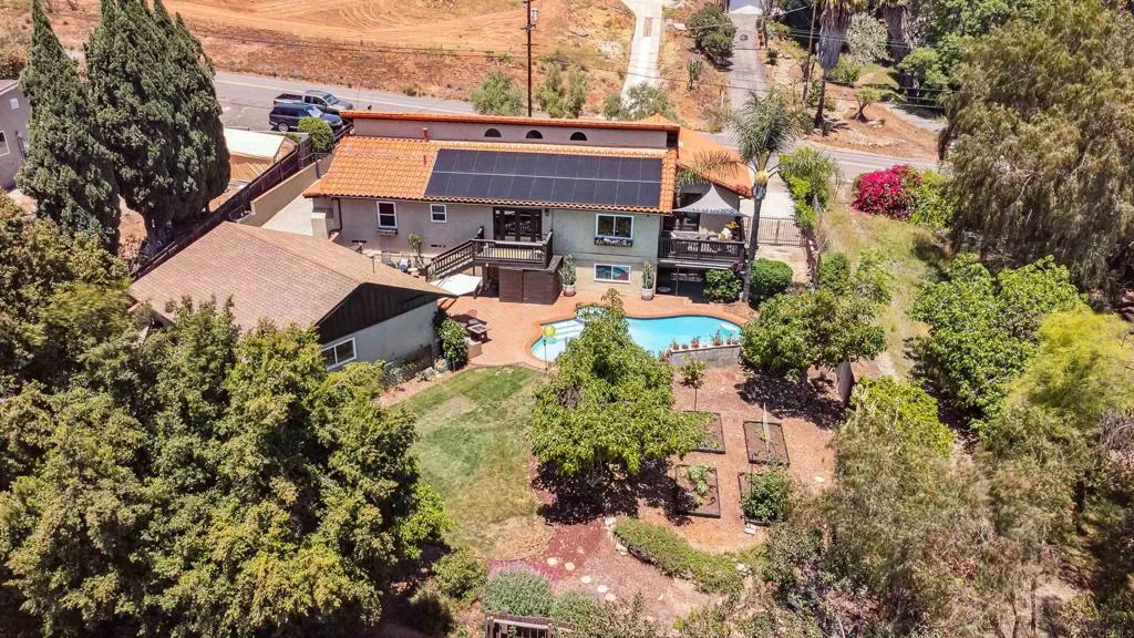 https://cdn.realtyfeed.com/cdn/127/306447950/34ffb3e54a68f294d3ac5696e532f27f.webp