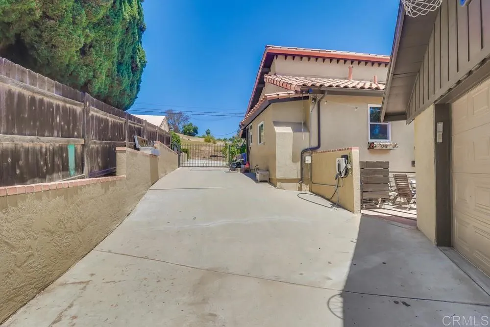 https://cdn.realtyfeed.com/cdn/127/306447950/45d9dfb735e67c4993fafb3f2004879c.webp