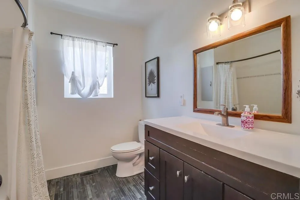 https://cdn.realtyfeed.com/cdn/127/306447950/74224c07f06f9a0dd6c1573606c7d4fe.webp