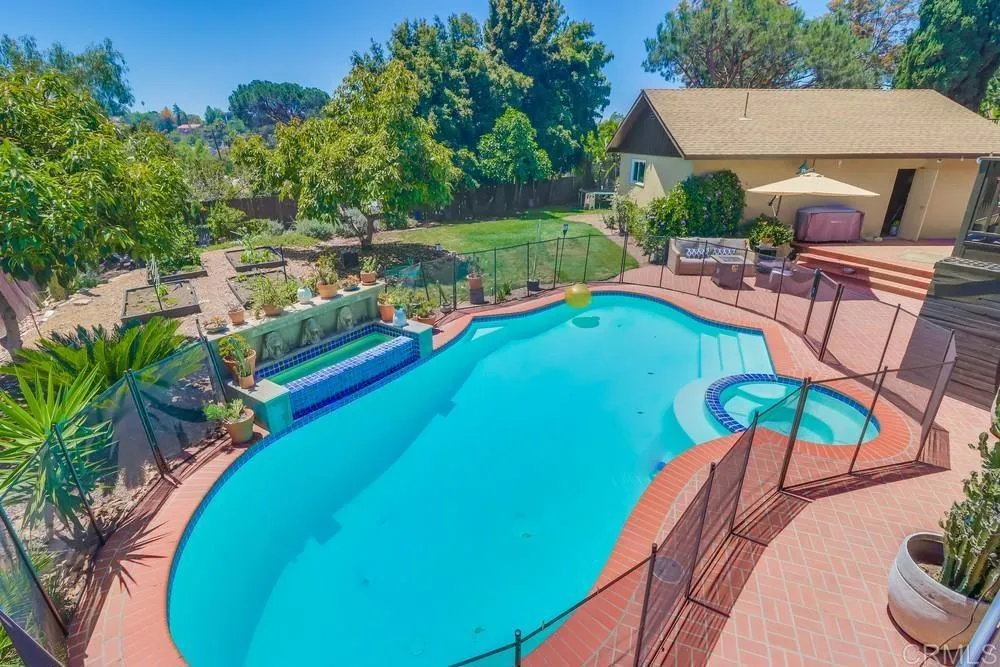https://cdn.realtyfeed.com/cdn/127/306447950/f9f65b1b0243a65489094894a54978c8.webp
