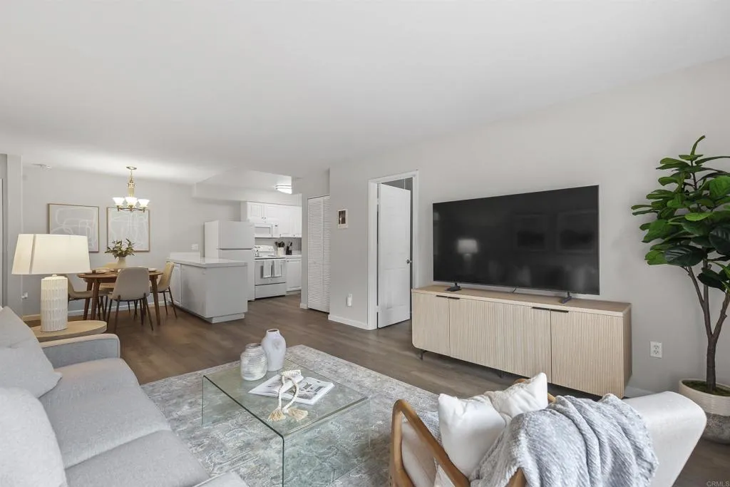 Photo #3: PTP2503789 Listing 