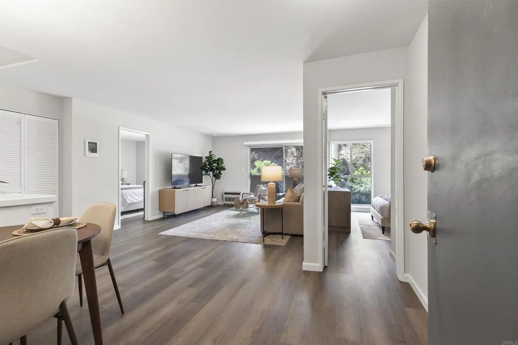 Photo #6: PTP2503789 Listing 