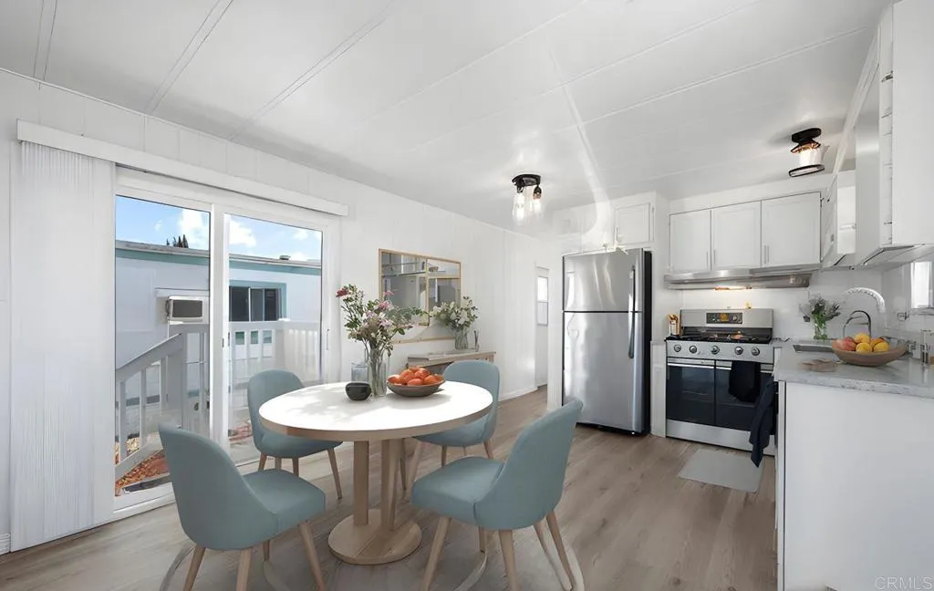 https://cdn.realtyfeed.com/cdn/127/306448250/d31e551933aa4adbf206491861b82688.webp