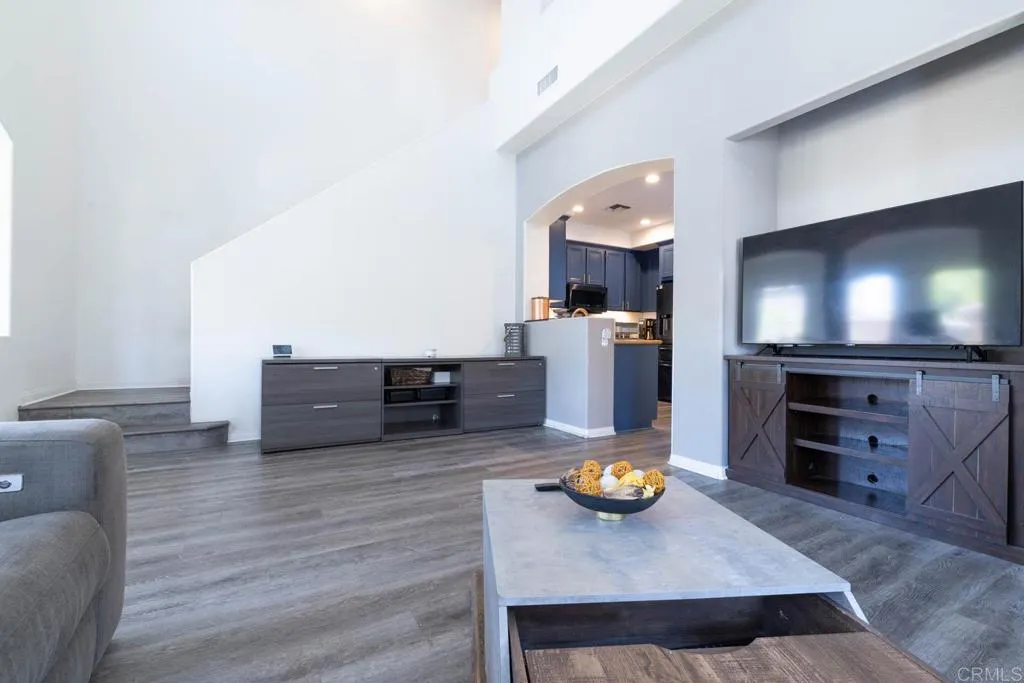Photo #5: PTP2503792 Listing 