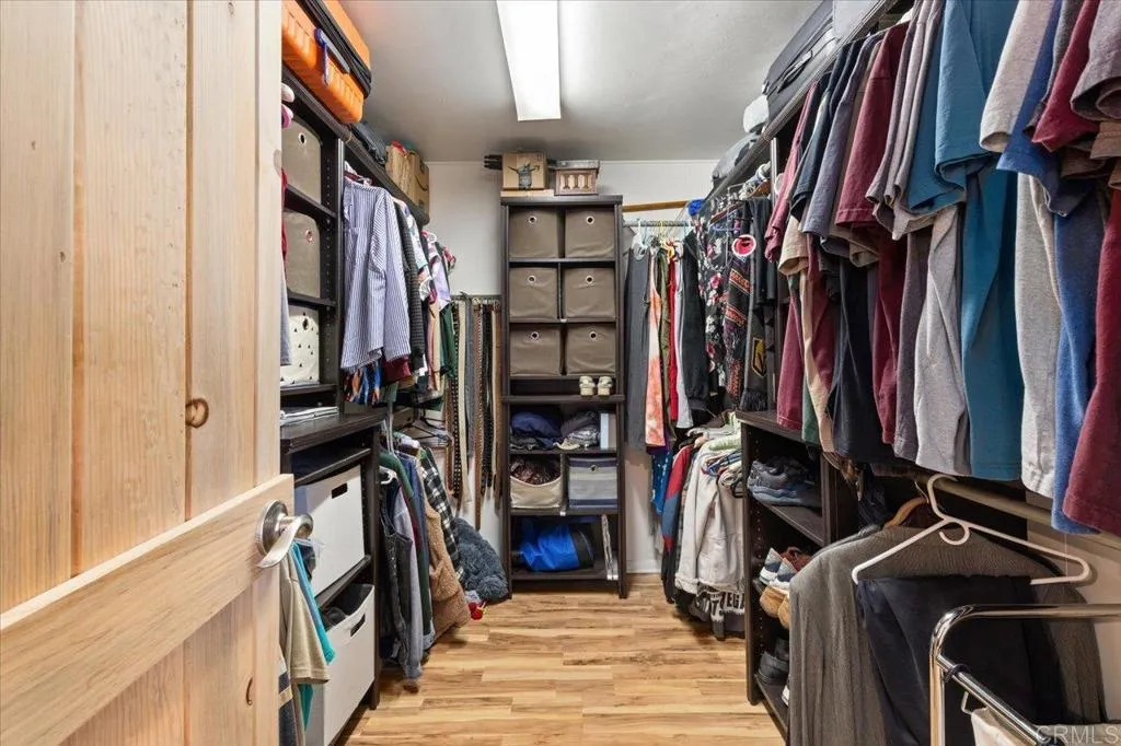 https://cdn.realtyfeed.com/cdn/127/306448365/83edbc7d920475f52a1acba06a851a40.webp