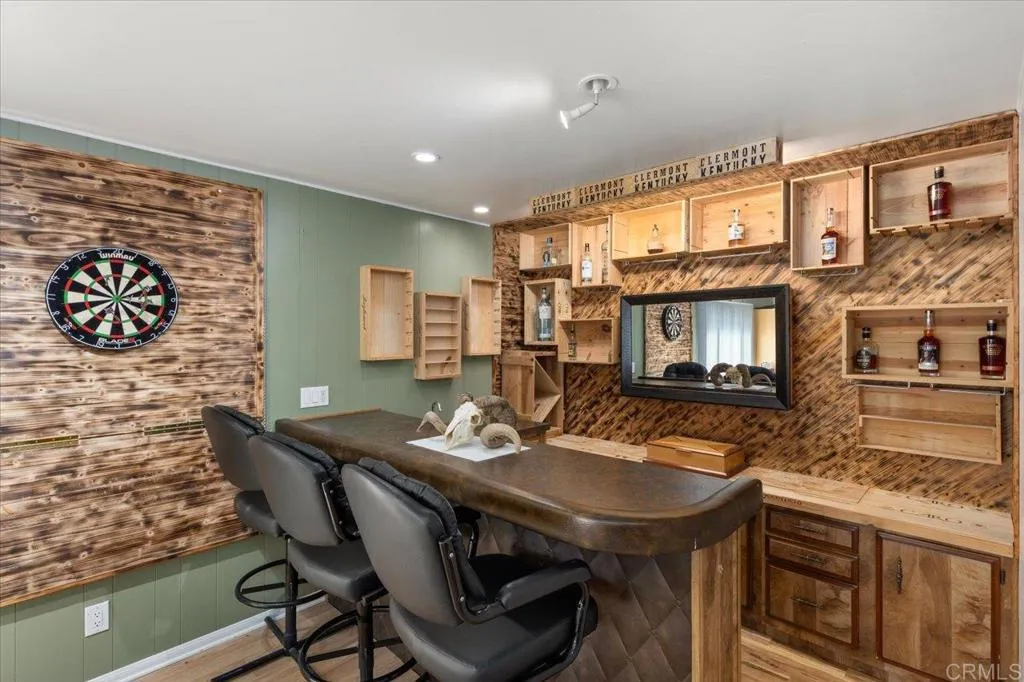https://cdn.realtyfeed.com/cdn/127/306448365/a2b0c0e152877b458a17e85e5d36bd02.webp