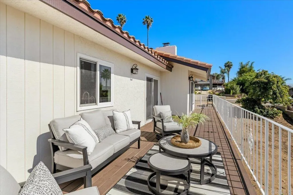 https://cdn.realtyfeed.com/cdn/127/306448370/18110cc111d21dd9e4b76ccae3a9bd09.webp