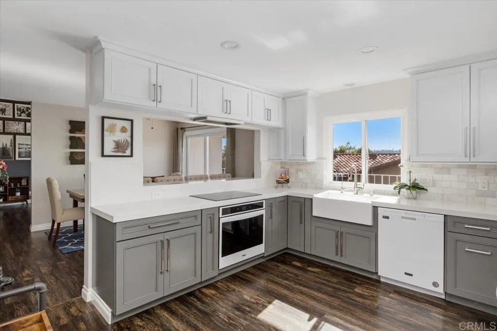 https://cdn.realtyfeed.com/cdn/127/306448370/d77f0488a7332e6664509ce3bf622f09.webp