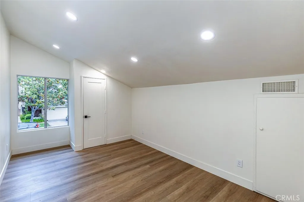 https://cdn.realtyfeed.com/cdn/127/306448616/11f0afe7215e0deb3c8203e33e1cca8a.webp
