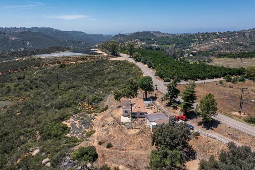 https://cdn.realtyfeed.com/cdn/127/306448729/582389578f2af1d4fa278da6183ed51c.webp