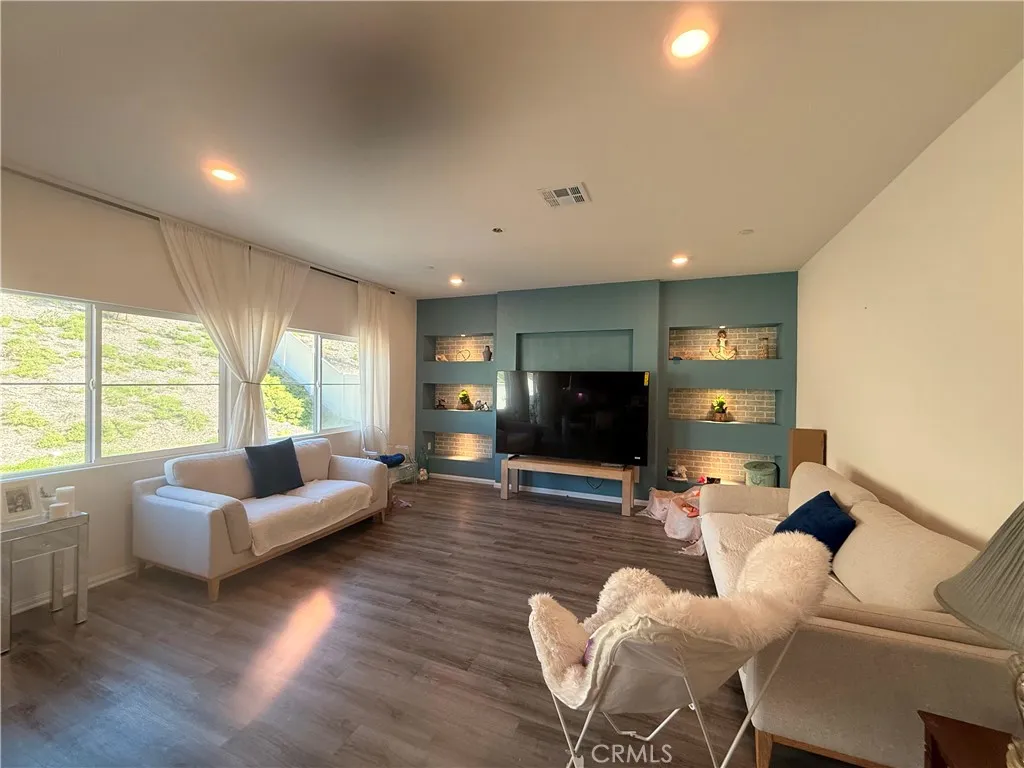 35244 Sorenstam Drive, Beaumont, CA 92223 - Photo 3 of 7, Beaumont, CA