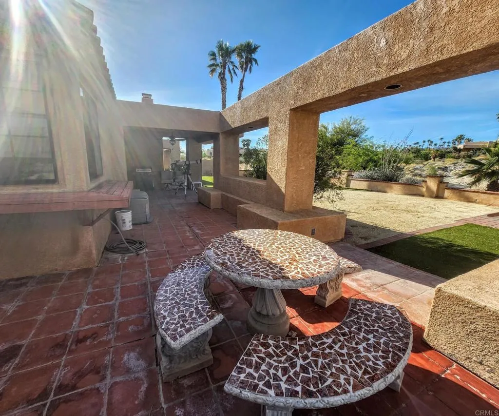 https://cdn.realtyfeed.com/cdn/127/306448885/badfa7705d37f857bef1be7c708eba5a.webp