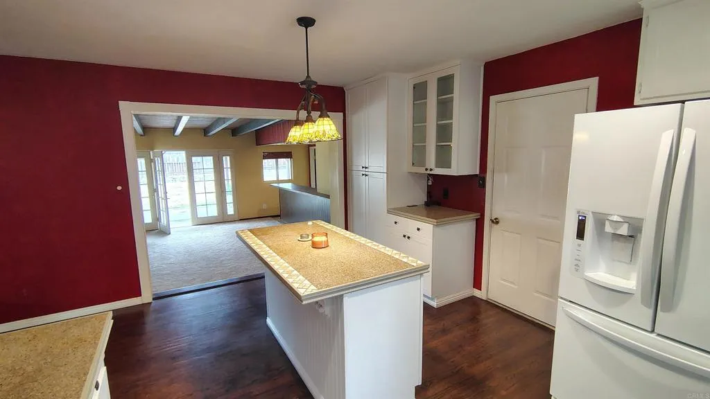 https://cdn.realtyfeed.com/cdn/127/306449031/10653064259b83528468246611463b87.webp