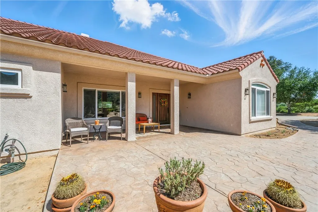 https://cdn.realtyfeed.com/cdn/127/306449048/34232be90c6b9d69dadea4564b8062fc.webp