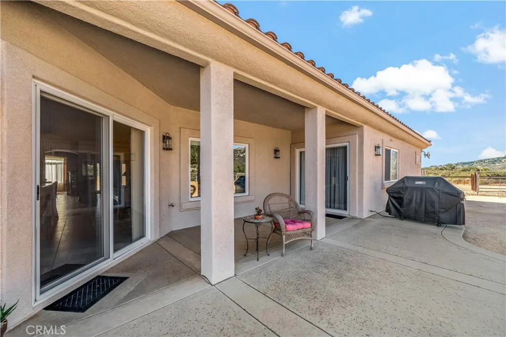 https://cdn.realtyfeed.com/cdn/127/306449048/face3596f9e1b0afec5d895089a575e8.webp