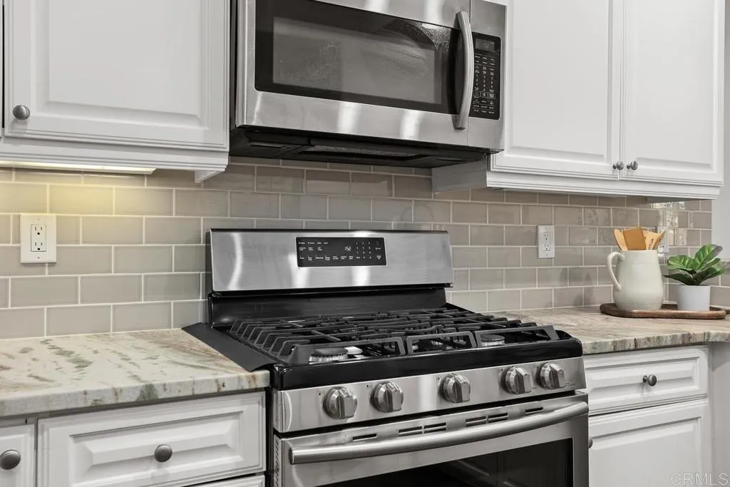 https://cdn.realtyfeed.com/cdn/127/306449109/097d6031ea1382c5284868860734c3a7.webp
