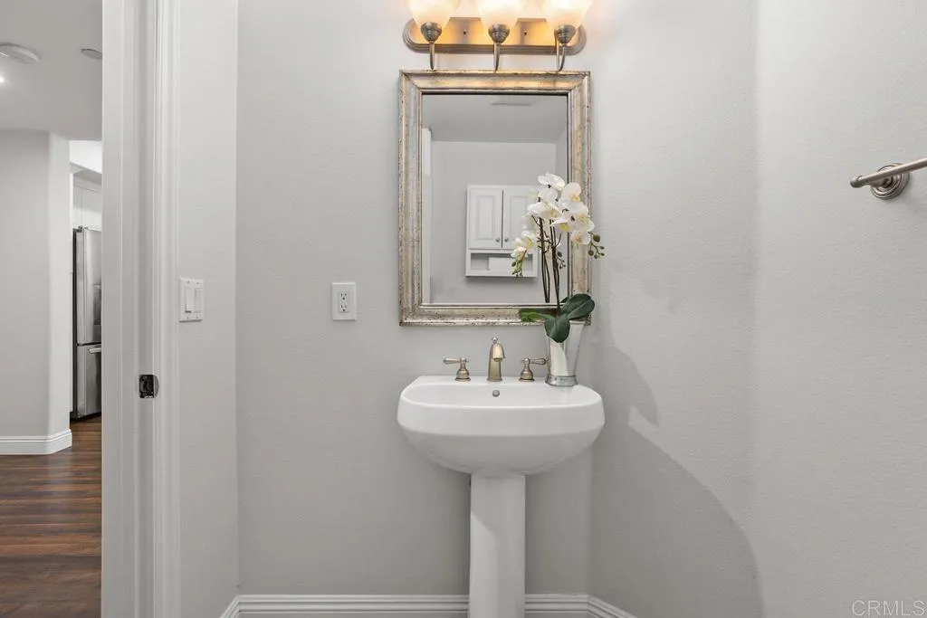 https://cdn.realtyfeed.com/cdn/127/306449109/9ee0e323ee92f6bd5820d82a9c155978.webp