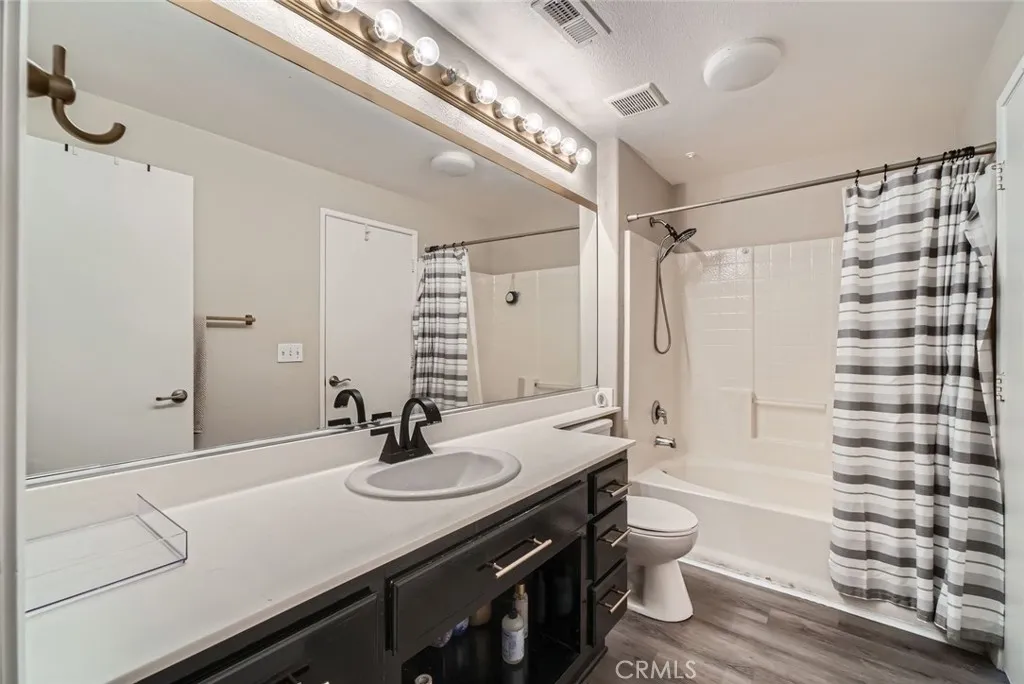 Photo #22: SR25115896 Listing: Photo #22