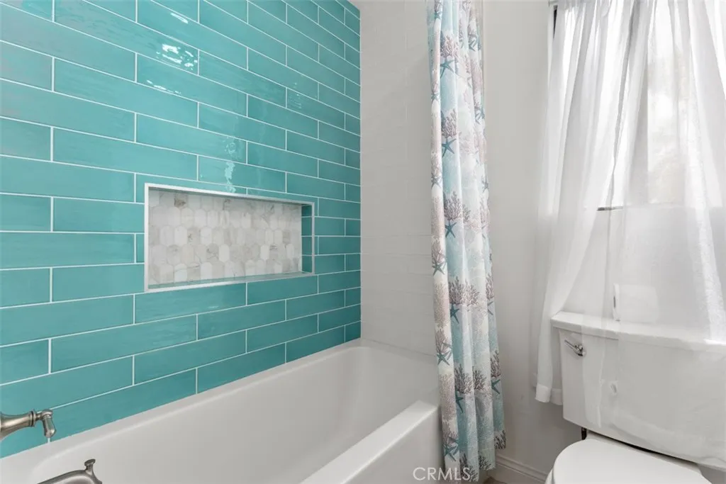 https://cdn.realtyfeed.com/cdn/127/306449273/fd9f24be1f95b1a2a0c44e8b701e3030.webp