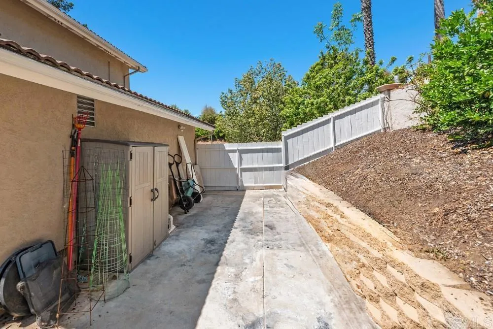 https://cdn.realtyfeed.com/cdn/127/306449303/29864f40aaf206055425282189e4c596.webp
